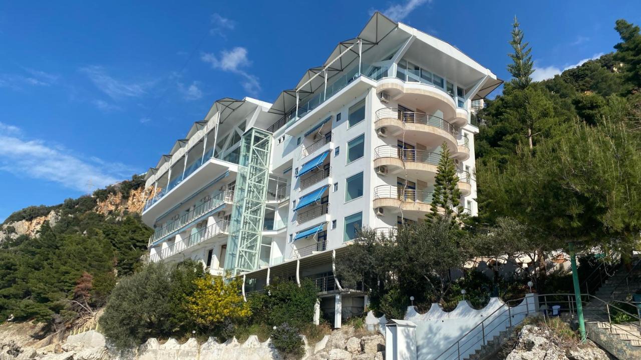 Hotel Nimfa Kanine Exterior photo